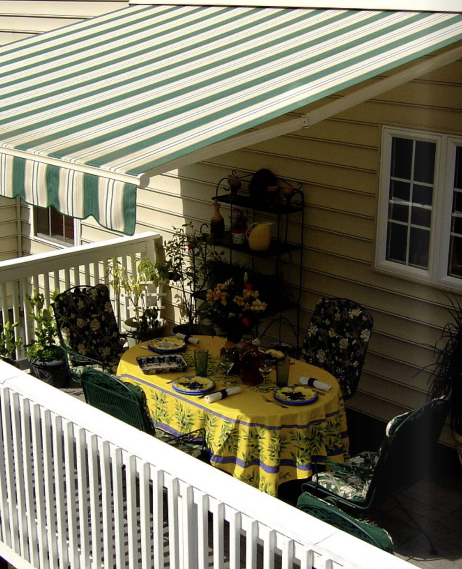 Sunair Awnings & Solar Screens